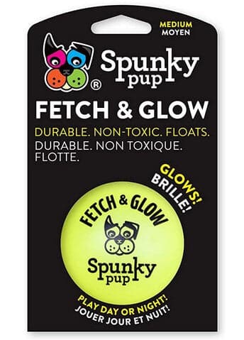 כדור קשיח לכלב זוהר בחושך - https://petshappines.shop/products/fetch-glow-ball